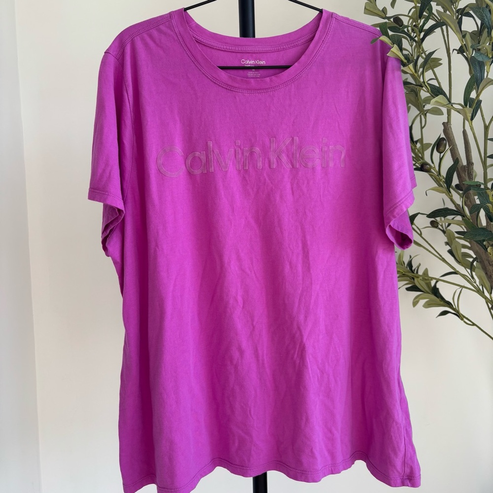 • [Calvin Klein] Short Sleeve Tee •